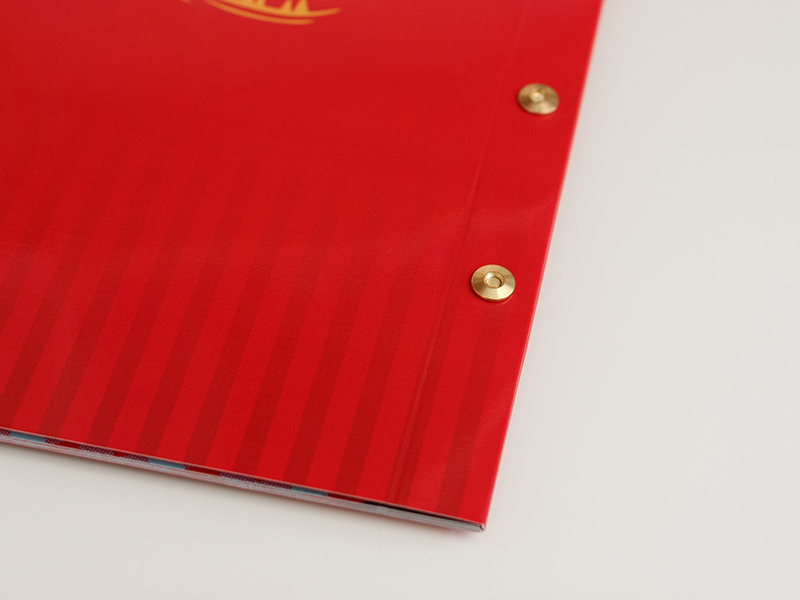 меню а4 на золотых болтах